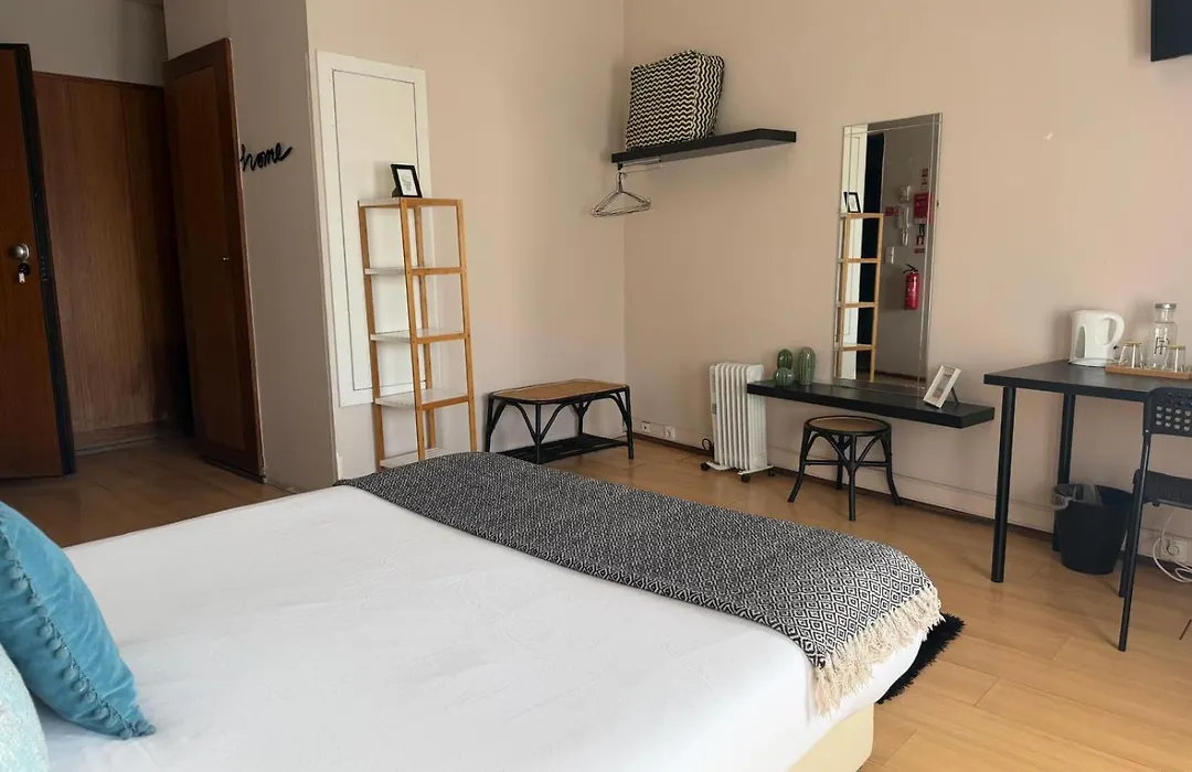 Oporto Trindade Residence-1